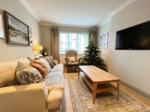 Photo 17- click for photo gallery